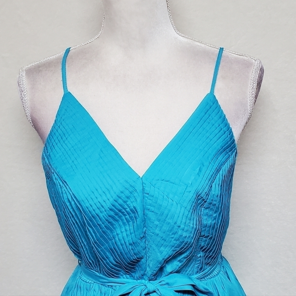 DO+BE Aqua Blue Pleated Deep V-neck Racerback Backless Tie-Waist Wide Leg Romper - Picture 3 of 15